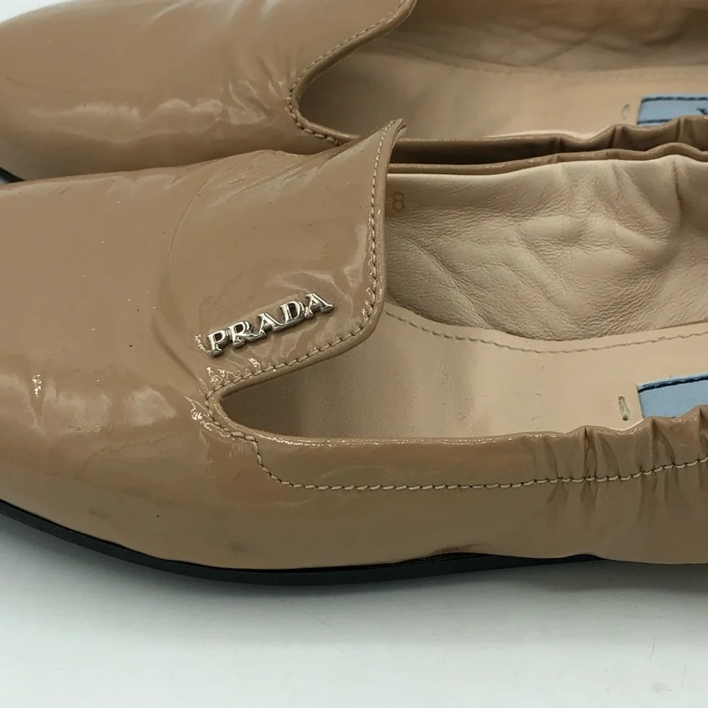 PRADA - Picture 3 of 8